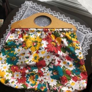 Vintage Floral Handbag